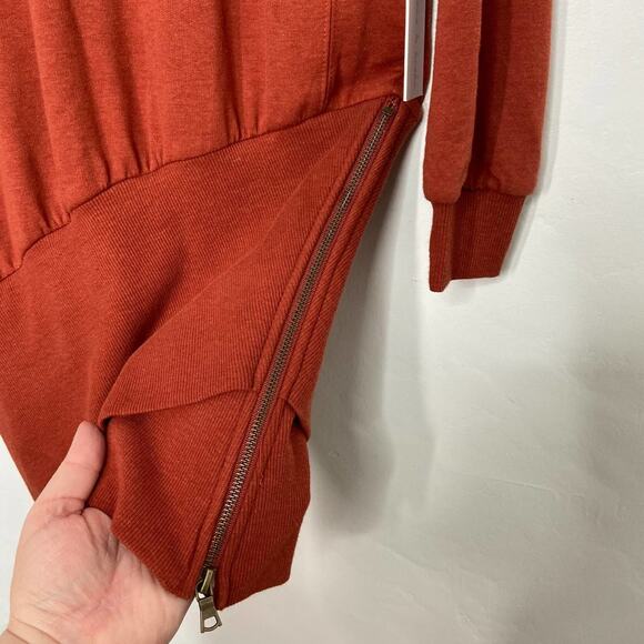 NWT Young Fabulous & Broke Turtleneck Sweatshirt Dress Orange Asymmetric Size XS - Picture 8 of 12